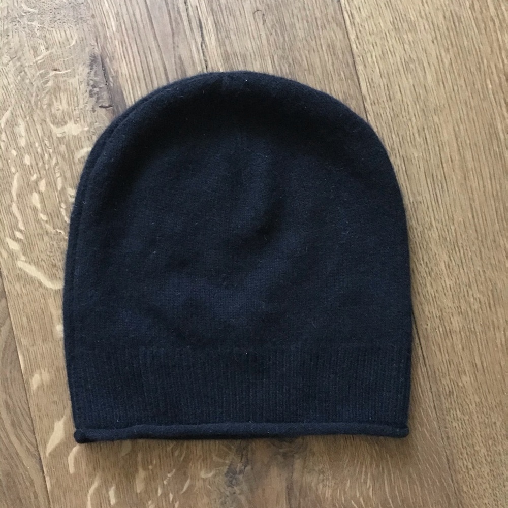 Halogen Cashmere Beanie